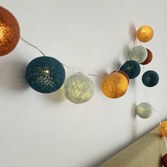 Guirlande tissu La case du cousin Paul 08