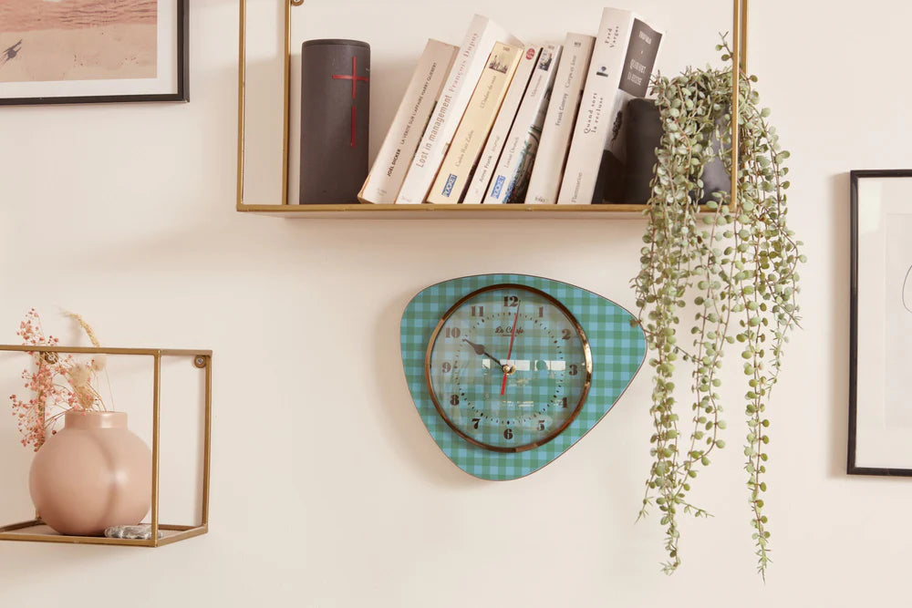 Horloge année 60 La Carafe Lonilead 9