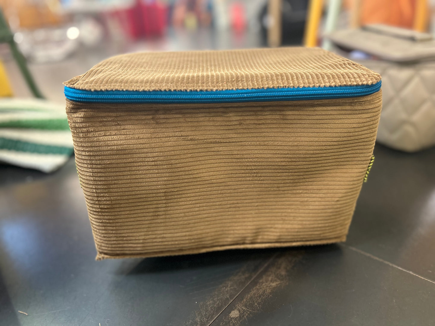 Housse Case en velours cotele beige Bensimon