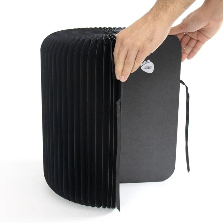 Stooly tabouret carton noir 1