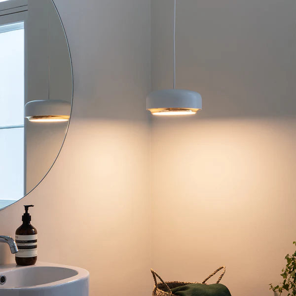 Suspension Hazel blanche Umage 2