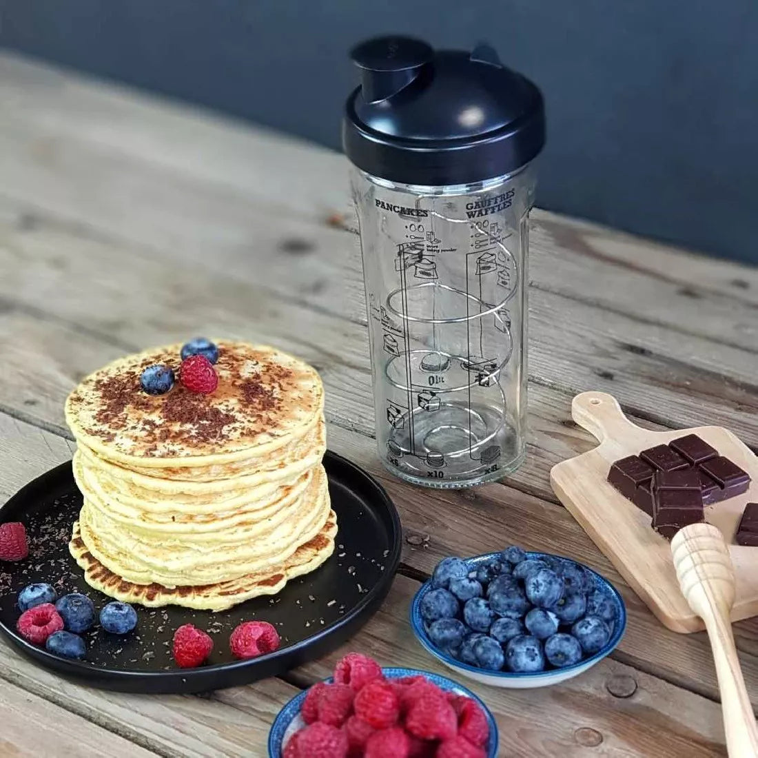 Shaker à crêpes, gaufres et pan-cakes Cookut