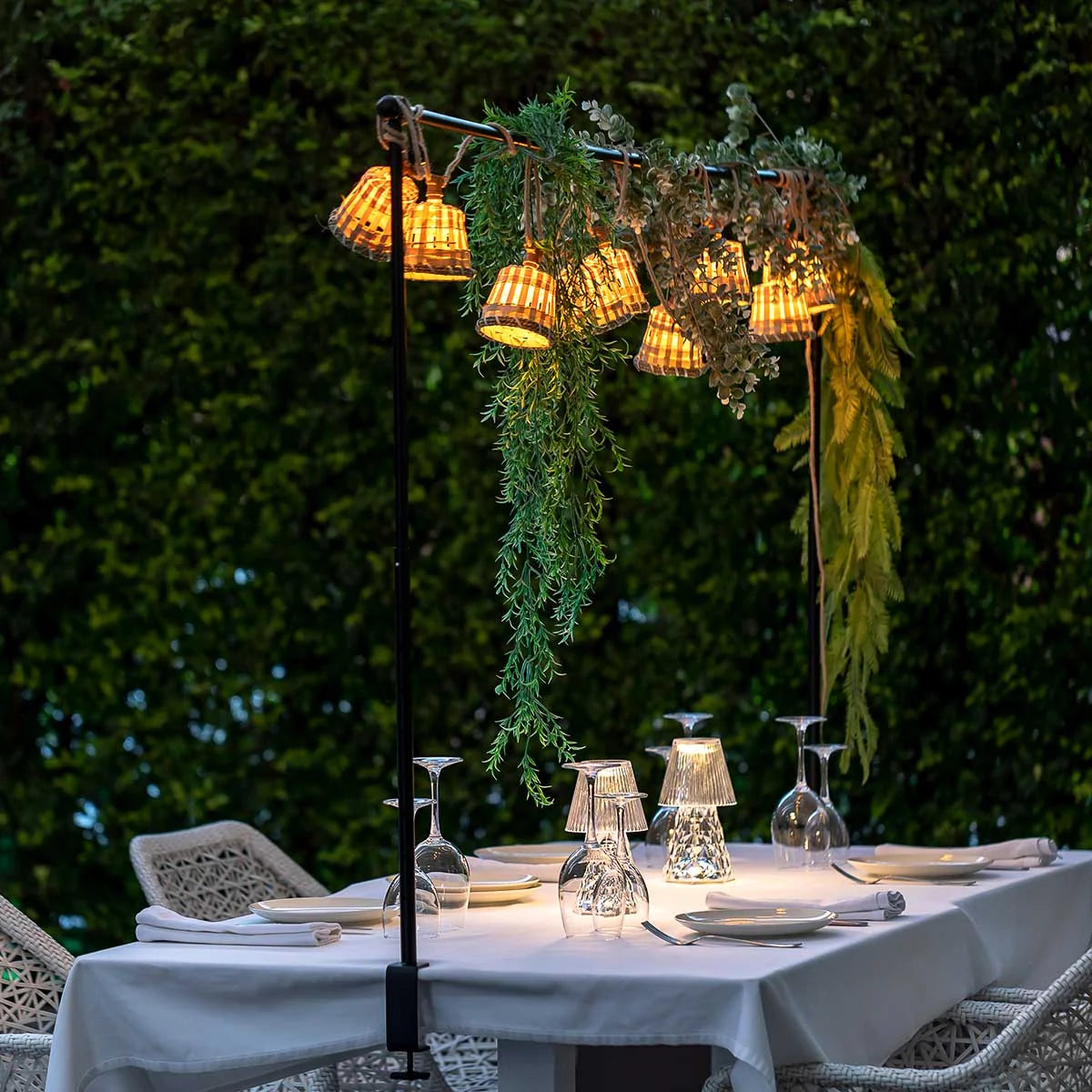 Barre de table extensible pour guirlandes GARLAND LIFT New Garden
