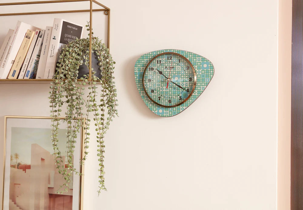 Horloge année 60 La Carafe Lonilead 4