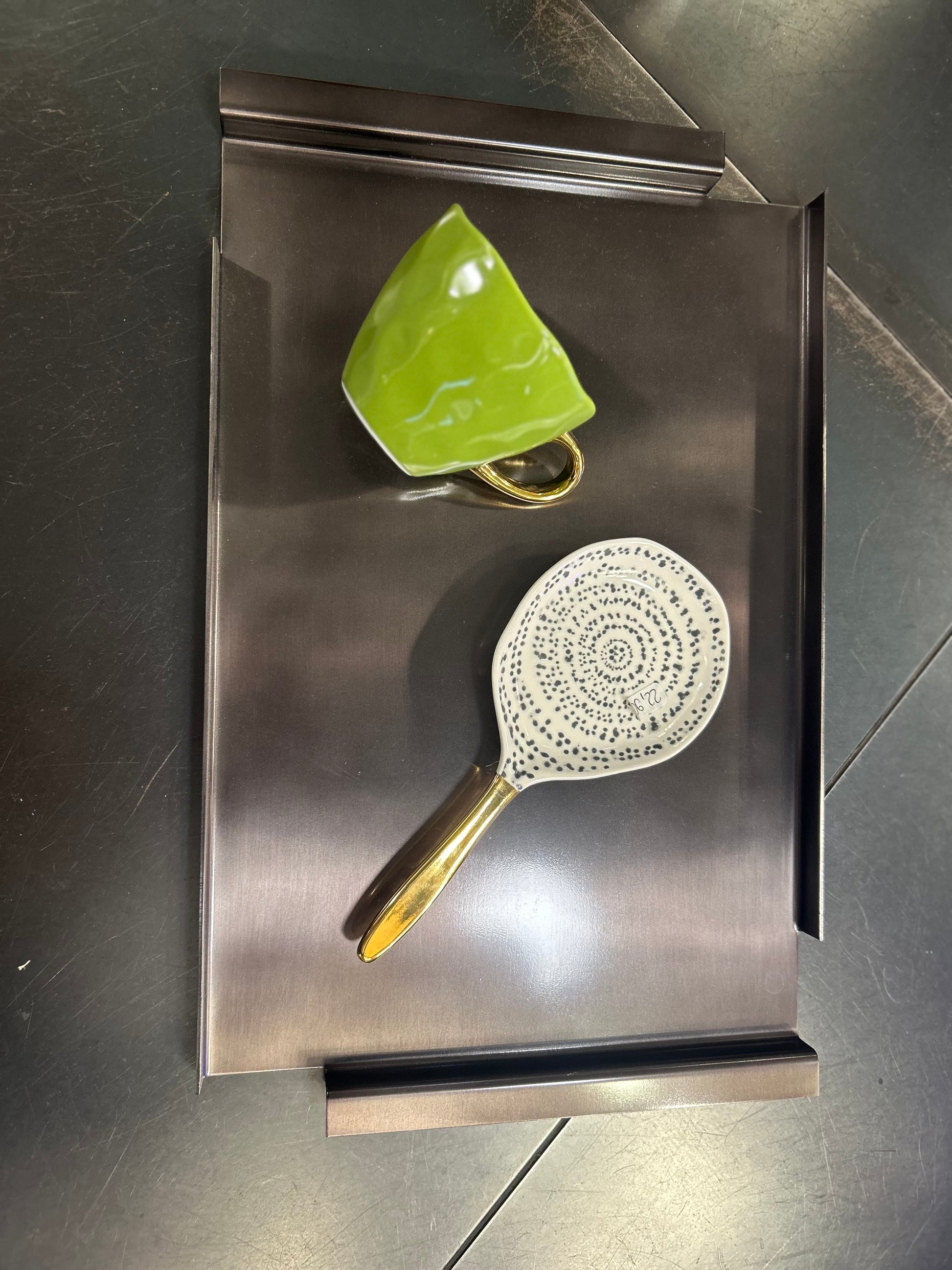 Plateau metal brut 3