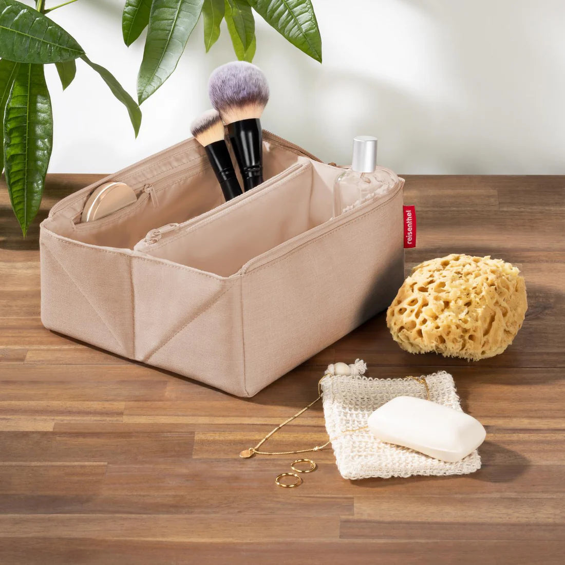 Trousse a maquillage beige Reisenthel 1