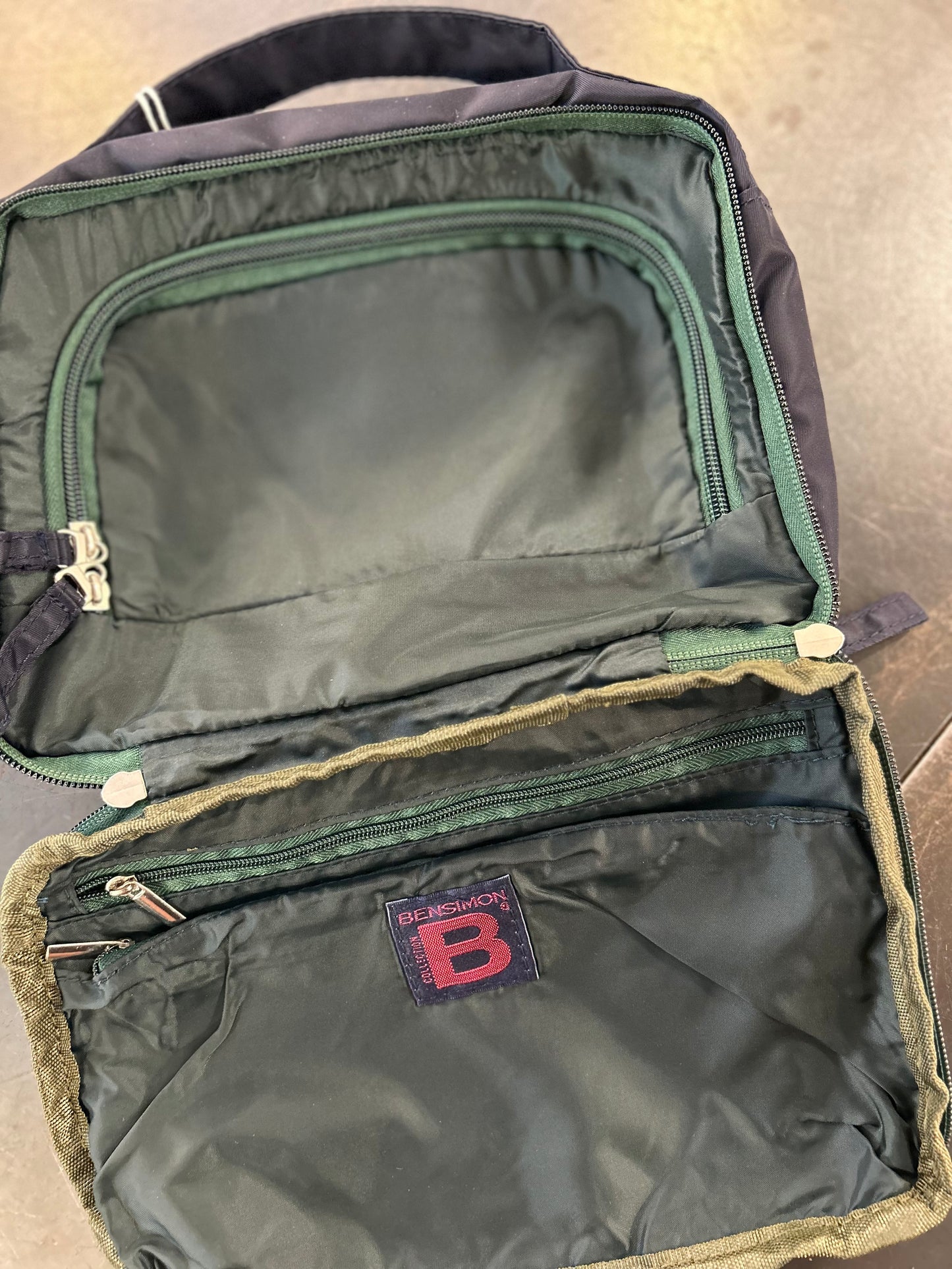 Trousse de toilette Bensimon a suspendre bleu 4