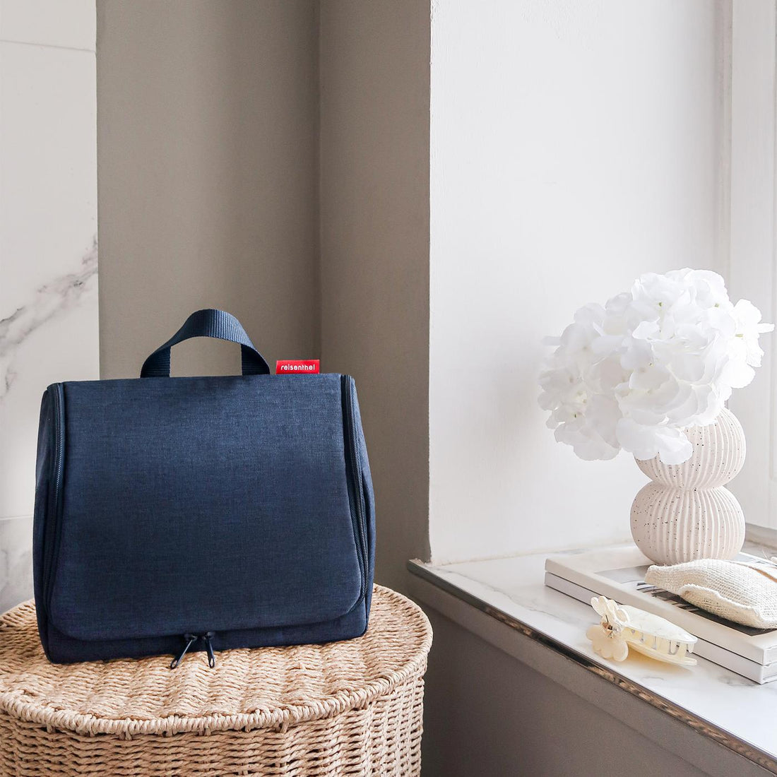 Trousse de toilette Toiletbag twist navy Reisenthel 8
