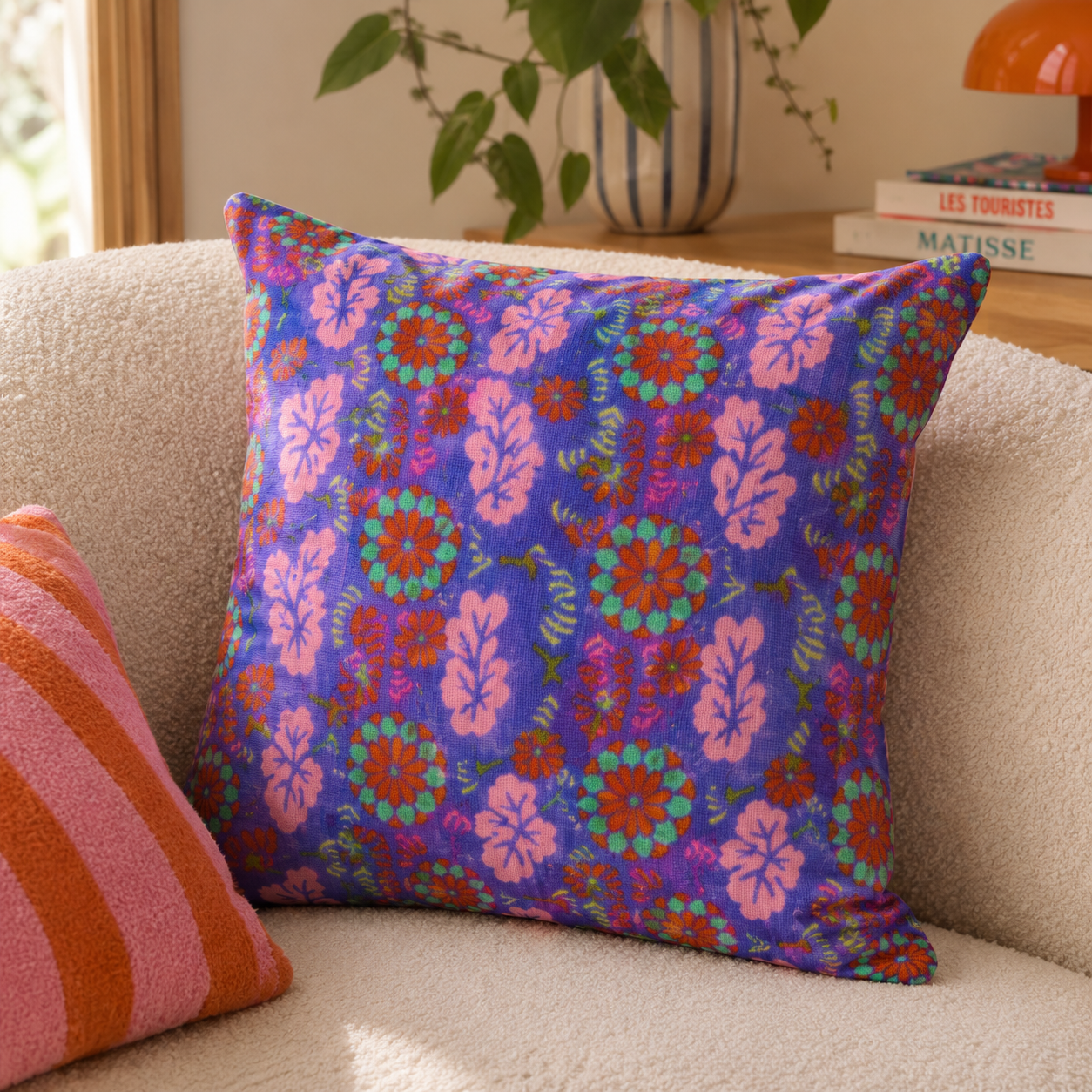 Coussin fleurie Les Touristes